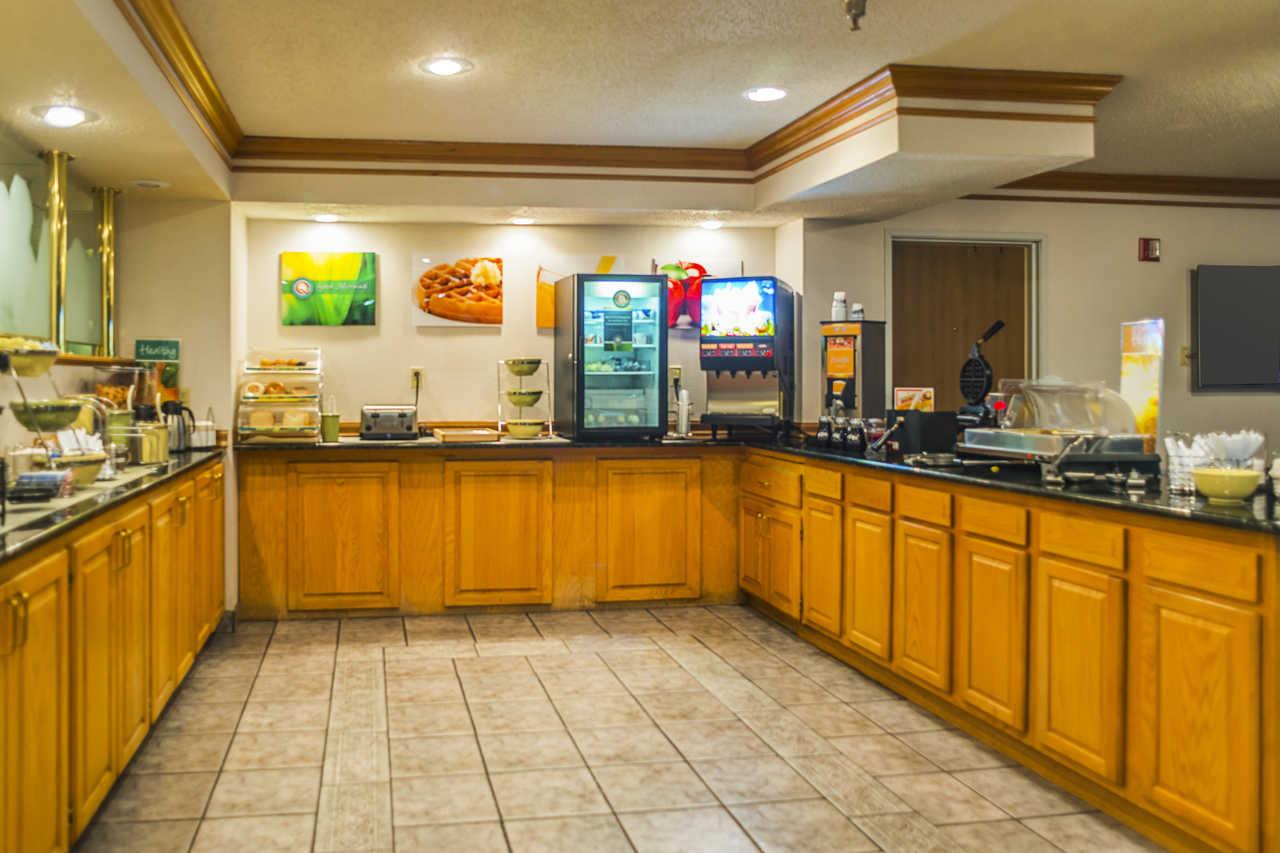 Quality Inn Near Monument Health Rapid City Hospital Екстериор снимка
