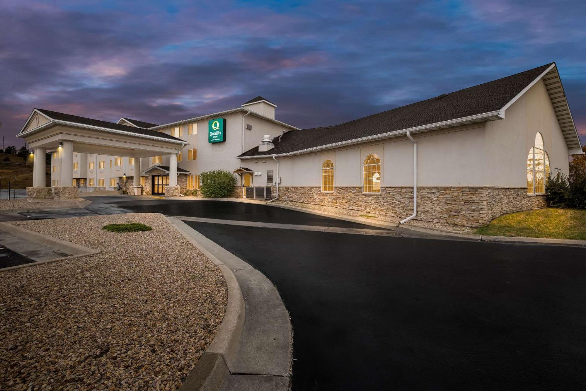 Quality Inn Near Monument Health Rapid City Hospital Екстериор снимка