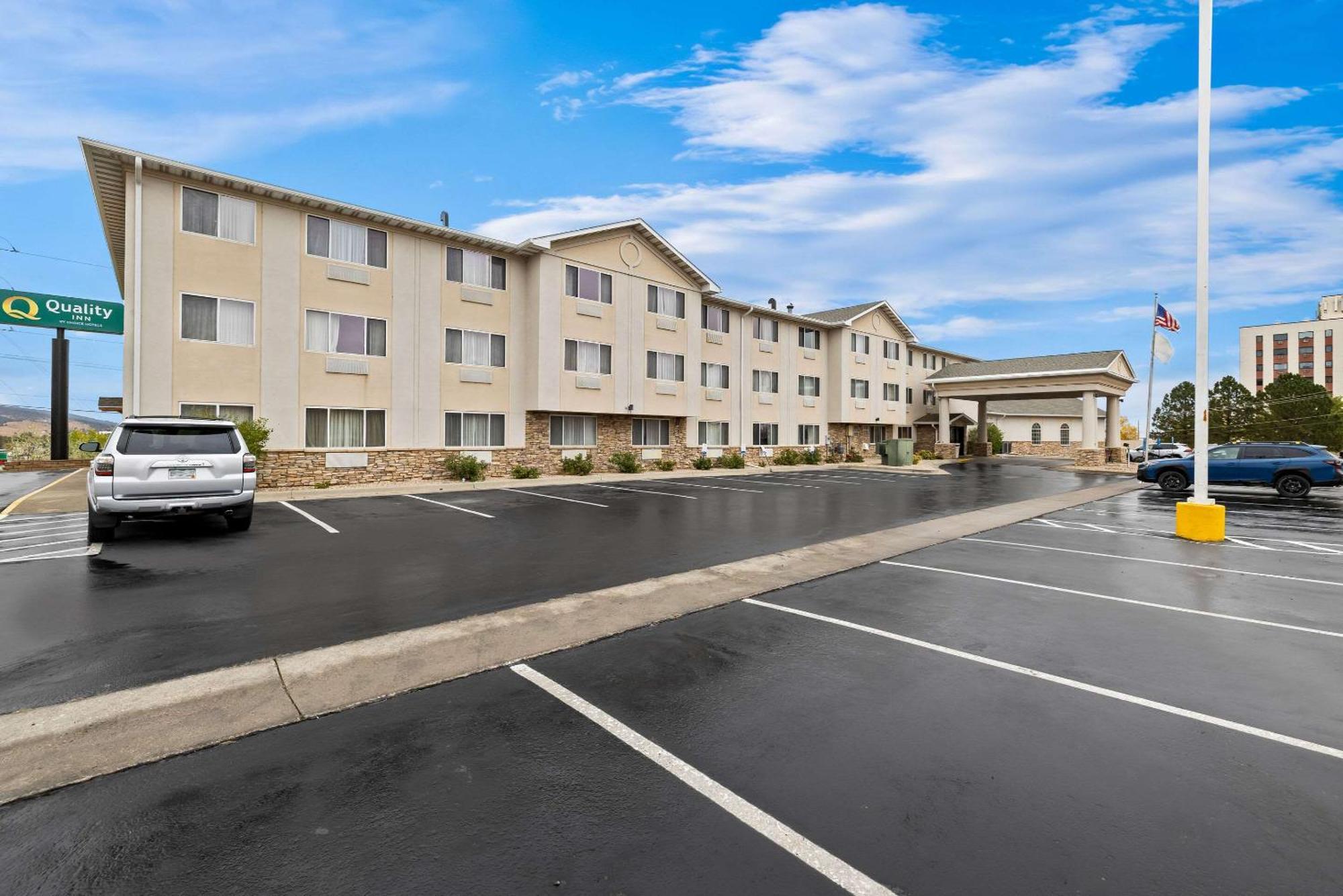 Quality Inn Near Monument Health Rapid City Hospital Екстериор снимка