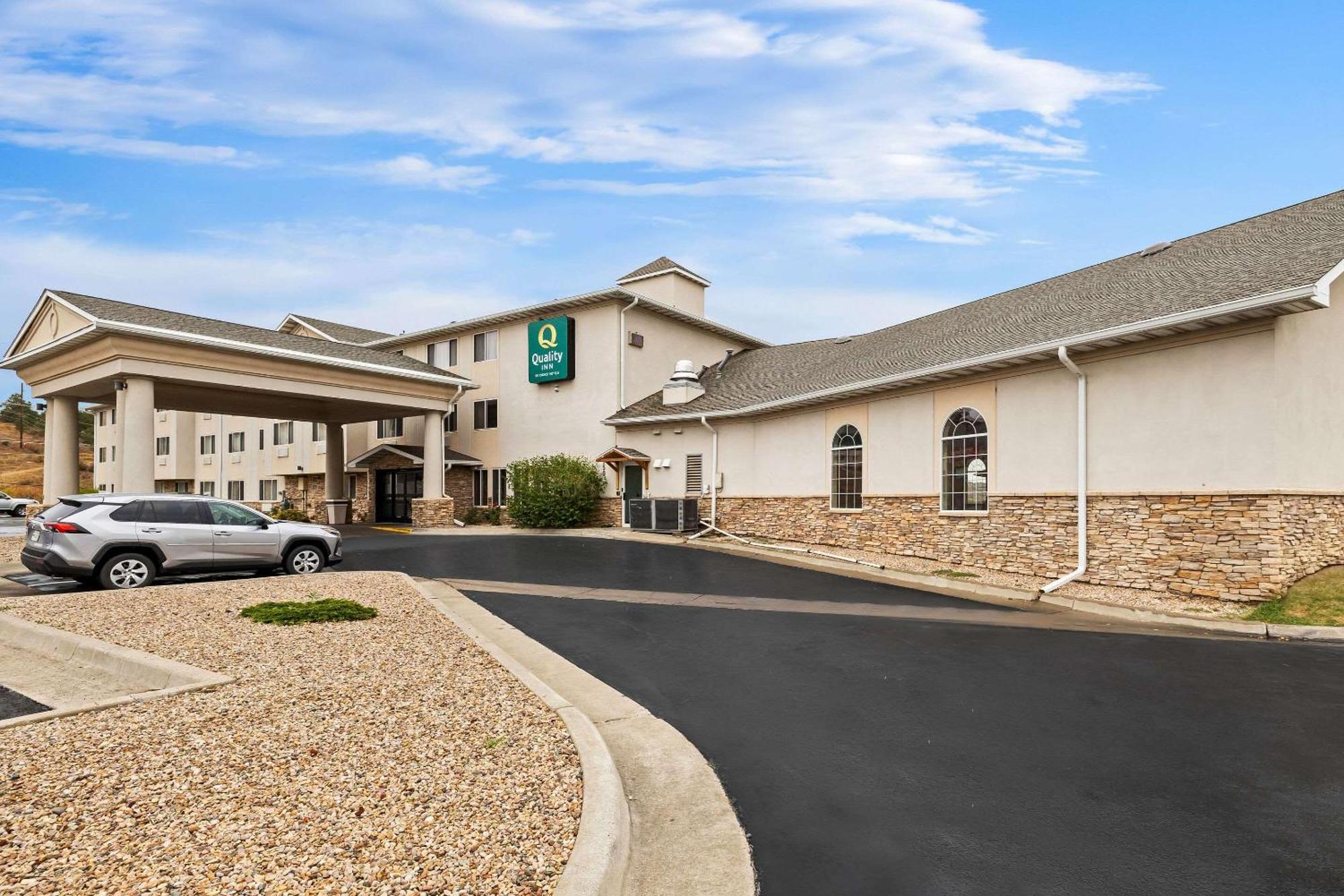 Quality Inn Near Monument Health Rapid City Hospital Екстериор снимка
